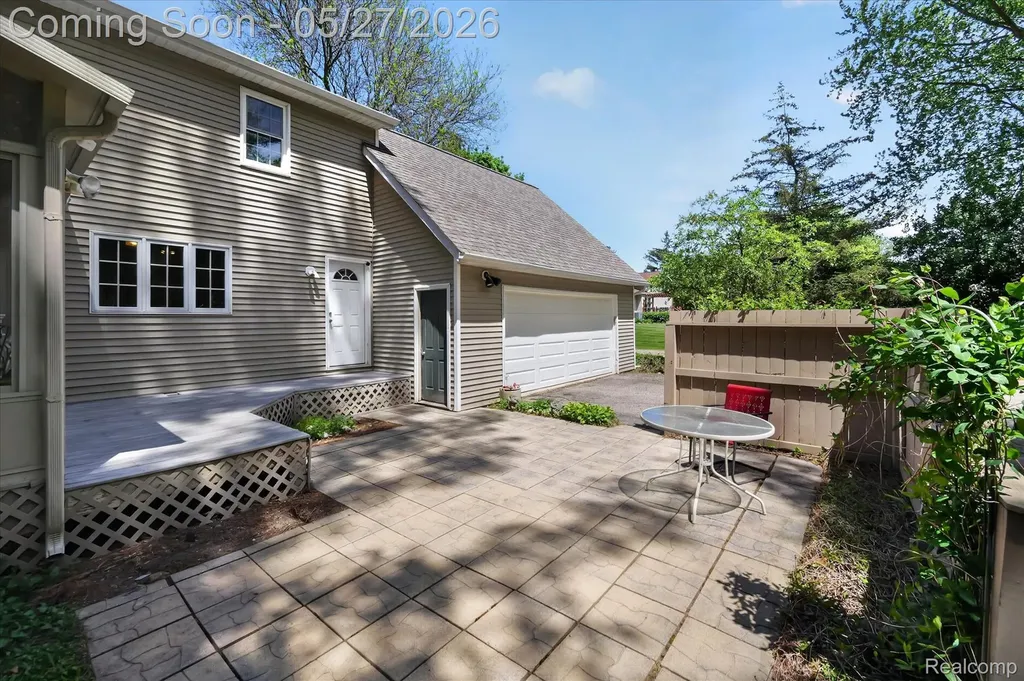 2240 Peppermill Road Lapeer Township MI 48446