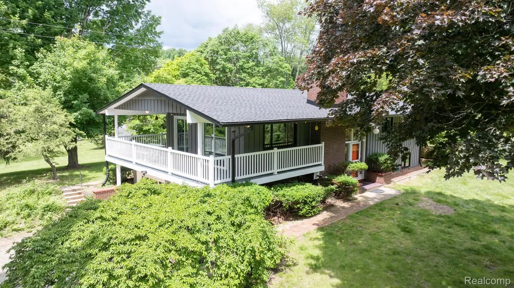 7333 Toma Road Dexter Township MI 48130