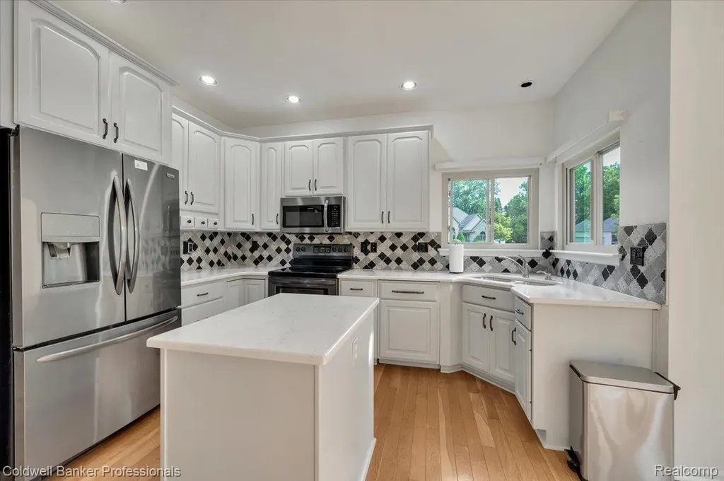 604 Carriage Way Davison City MI 48423