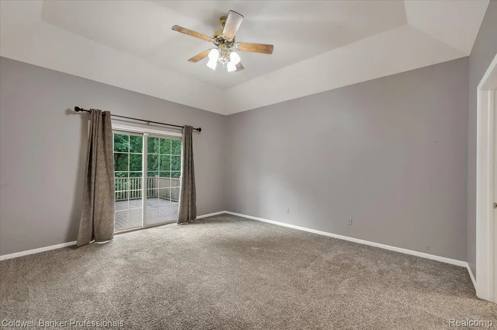 604 Carriage Way Davison City MI 48423