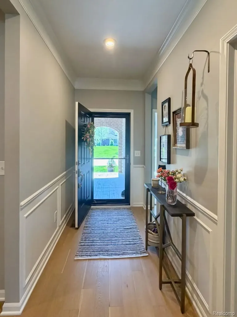 40589 Aster Court Clinton Charter Township MI 48036