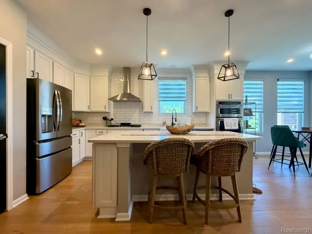 40589 Aster Court Clinton Charter Township MI 48036