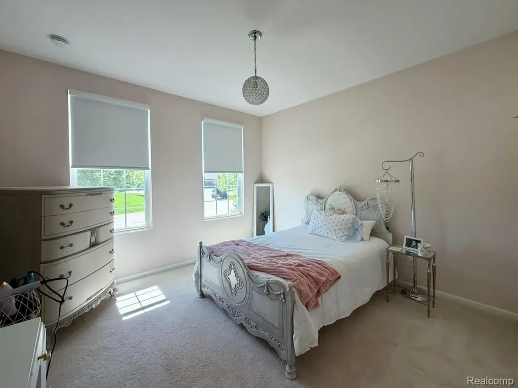 40589 Aster Court Clinton Charter Township MI 48036