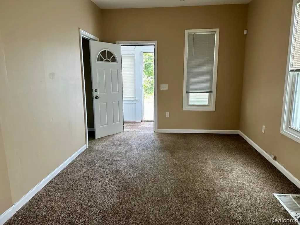 334 Cavalry Street Detroit City MI 48209