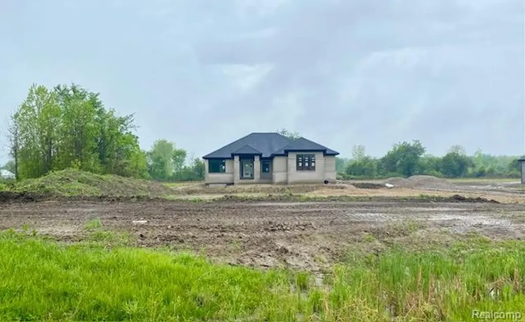 4930 Daisy Lane Almont Township MI 48003