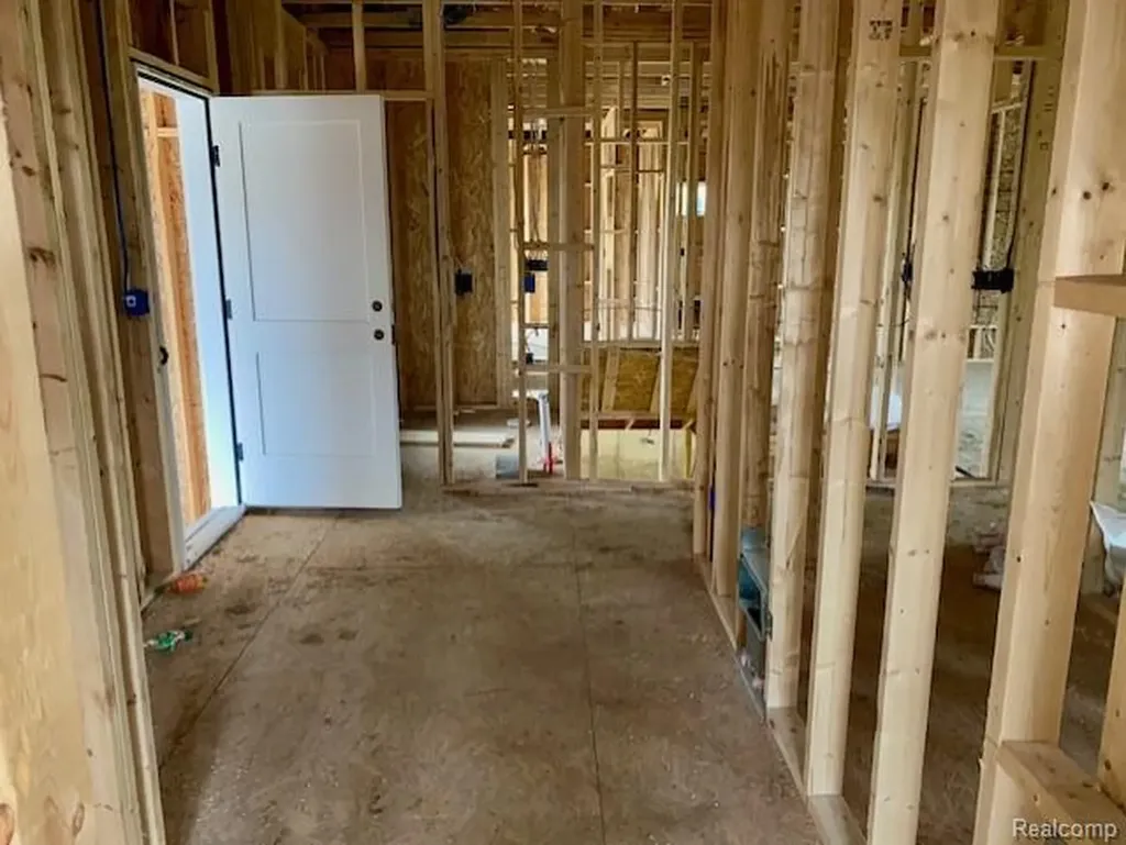 4930 Daisy Lane Almont Township MI 48003