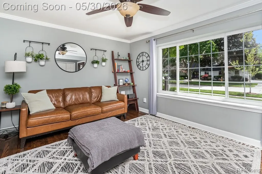 1847 Lyster Lane Troy City MI 48085