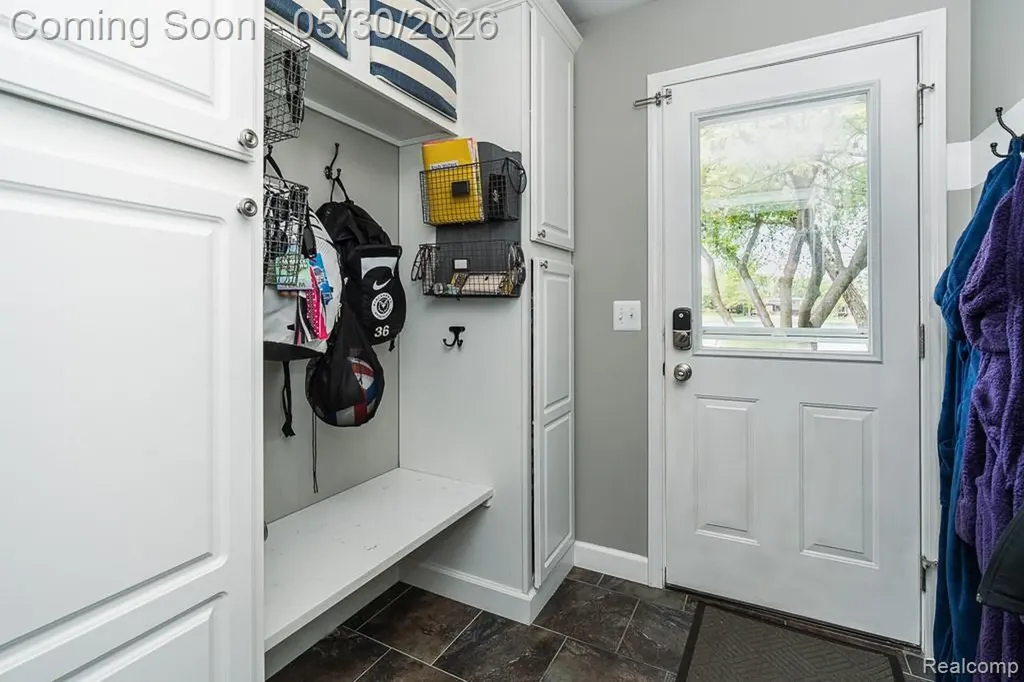 1847 Lyster Lane Troy City MI 48085
