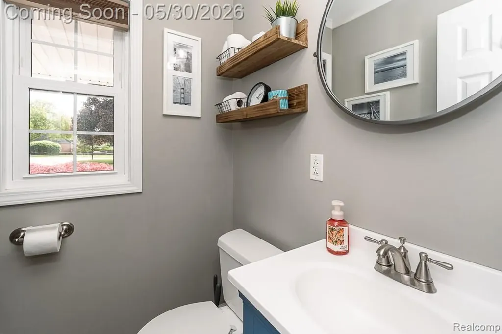 1847 Lyster Lane Troy City MI 48085