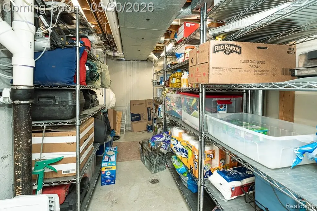 1847 Lyster Lane Troy City MI 48085