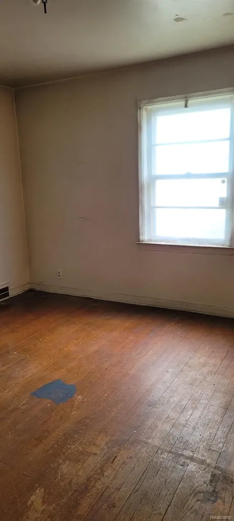 13123 Indiana Street Detroit City MI 48238