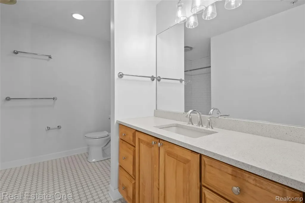 220 Mac Avenue East Lansing City MI 48823