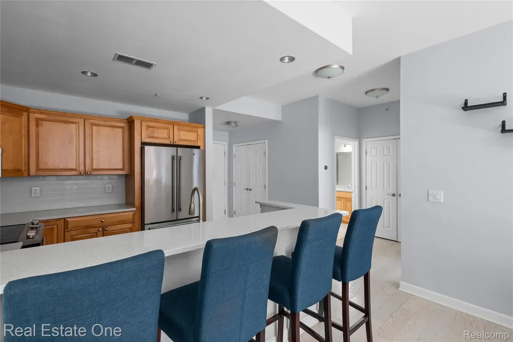 220 Mac Avenue East Lansing City MI 48823