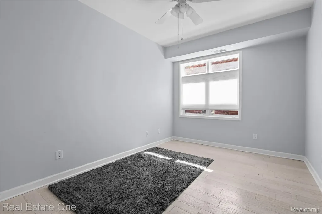 220 Mac Avenue East Lansing City MI 48823