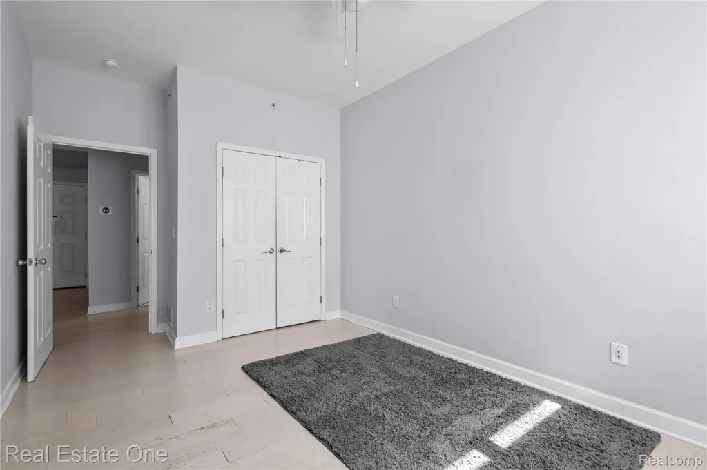 220 Mac Avenue East Lansing City MI 48823