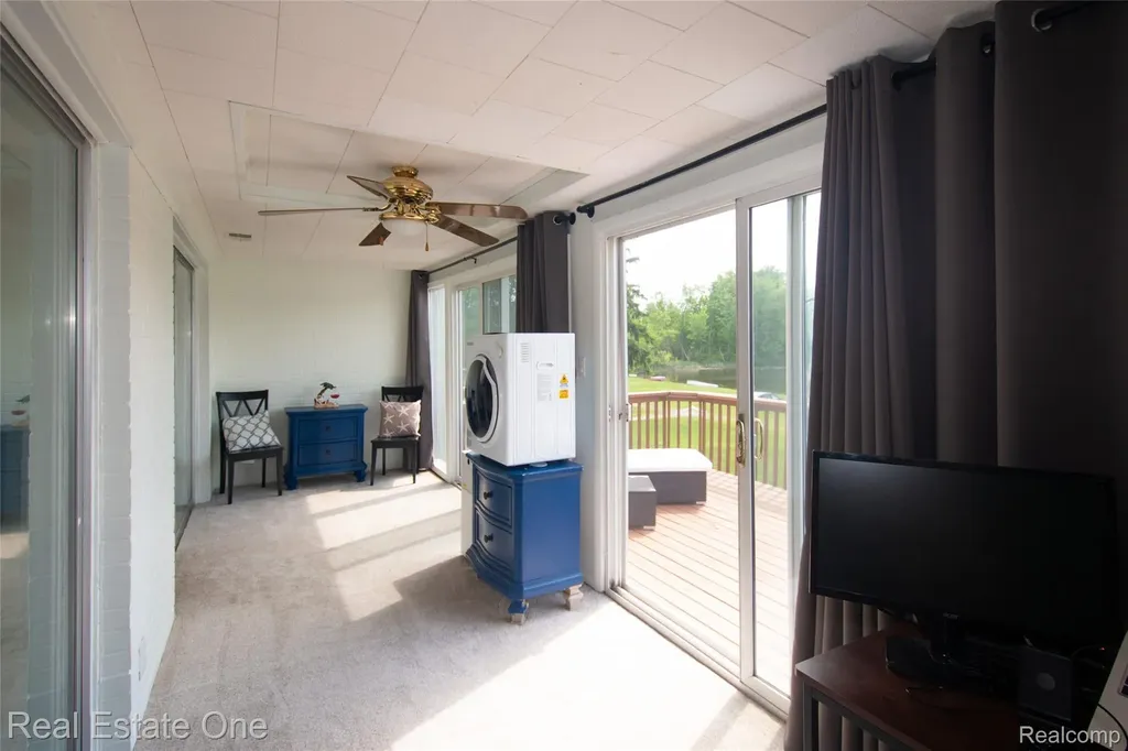 26955 Milford Road Lyon Charter Township MI 48178