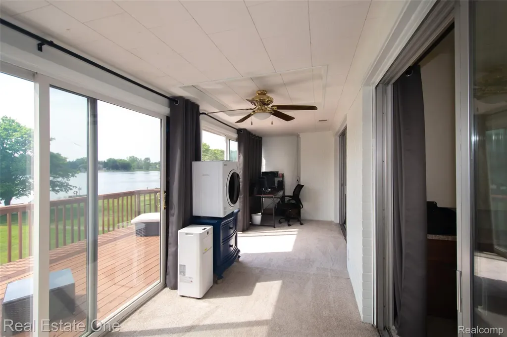 26955 Milford Road Lyon Charter Township MI 48178