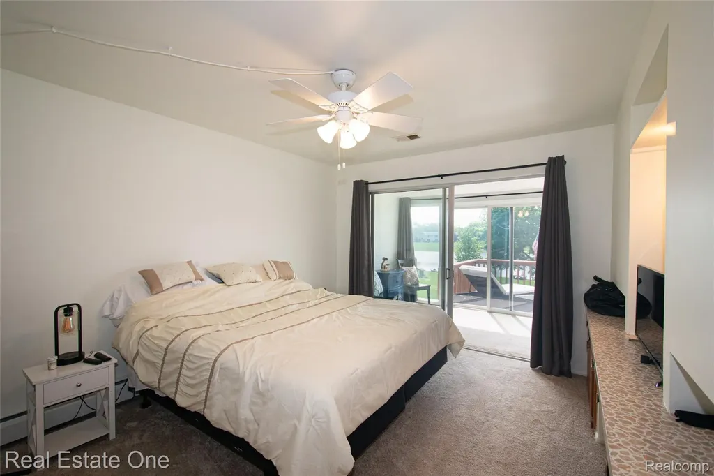 26955 Milford Road Lyon Charter Township MI 48178