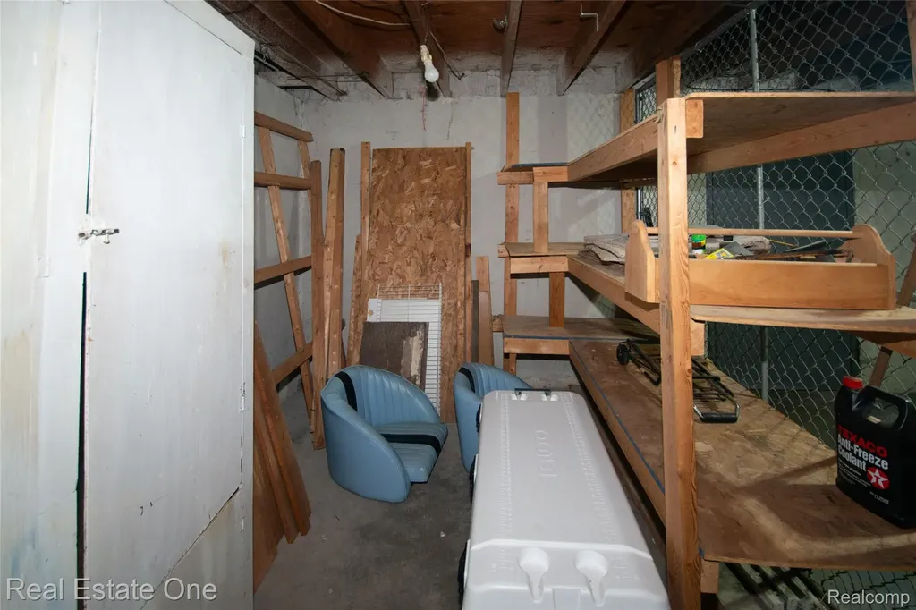 26955 Milford Road Lyon Charter Township MI 48178