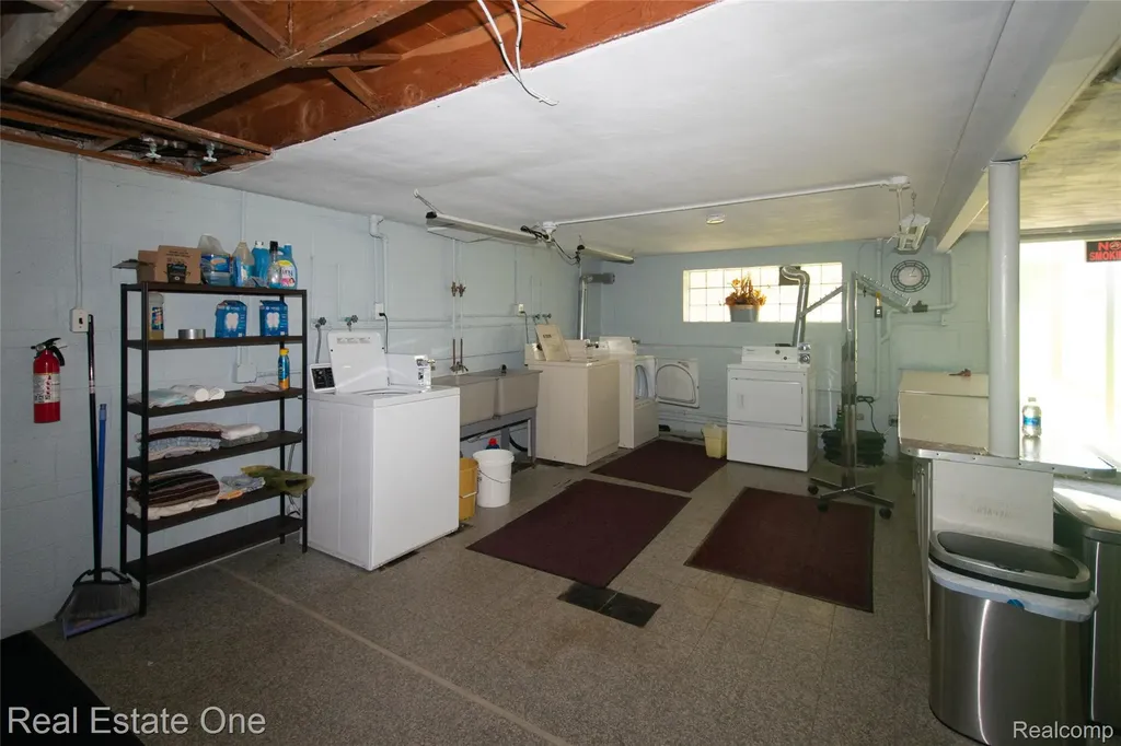 26955 Milford Road Lyon Charter Township MI 48178