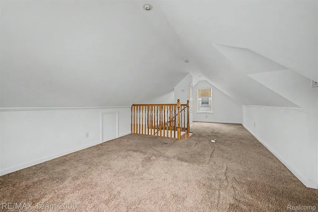 5635 Westpoint Street Dearborn Heights City MI 48125