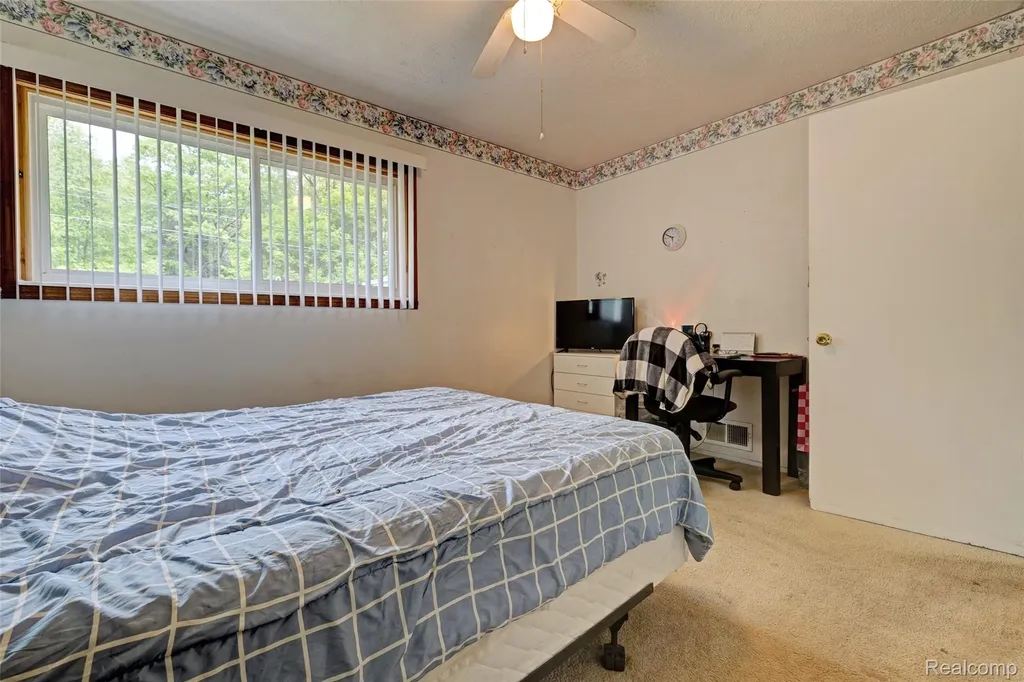 1601 Michael Street Brandon Charter Township MI 48462