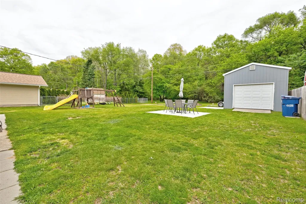 1601 Michael Street Brandon Charter Township MI 48462