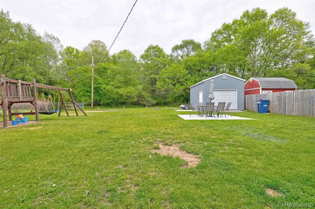 1601 Michael Street Brandon Charter Township MI 48462