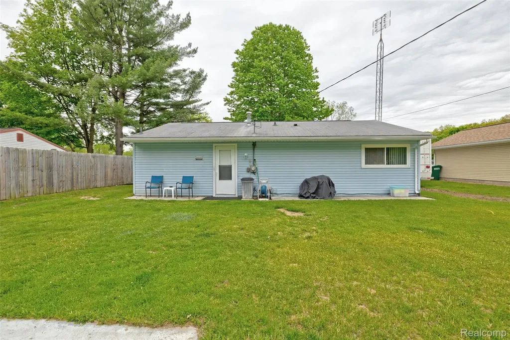 1601 Michael Street Brandon Charter Township MI 48462