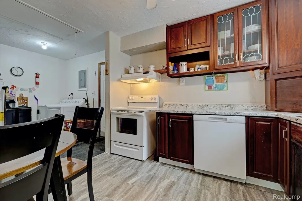1601 Michael Street Brandon Charter Township MI 48462