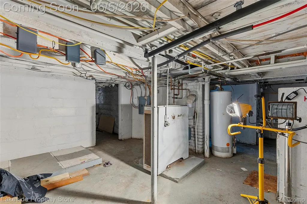 174 S Belle River Avenue Marine City City MI 48039