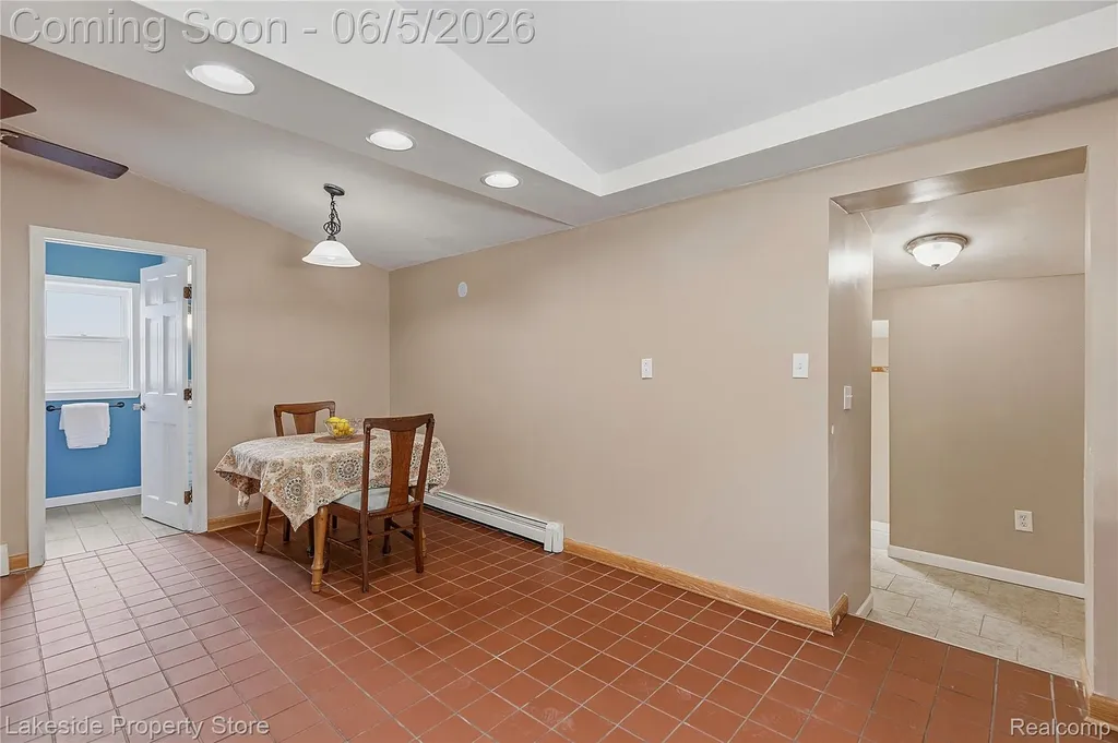 174 S Belle River Avenue Marine City City MI 48039
