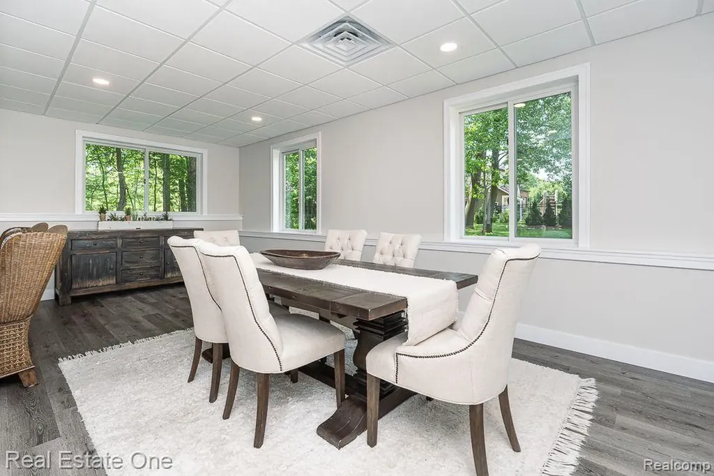 60553 Pennington Way Washington Township MI 48306