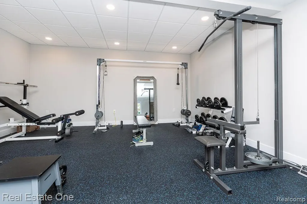 60553 Pennington Way Washington Township MI 48306