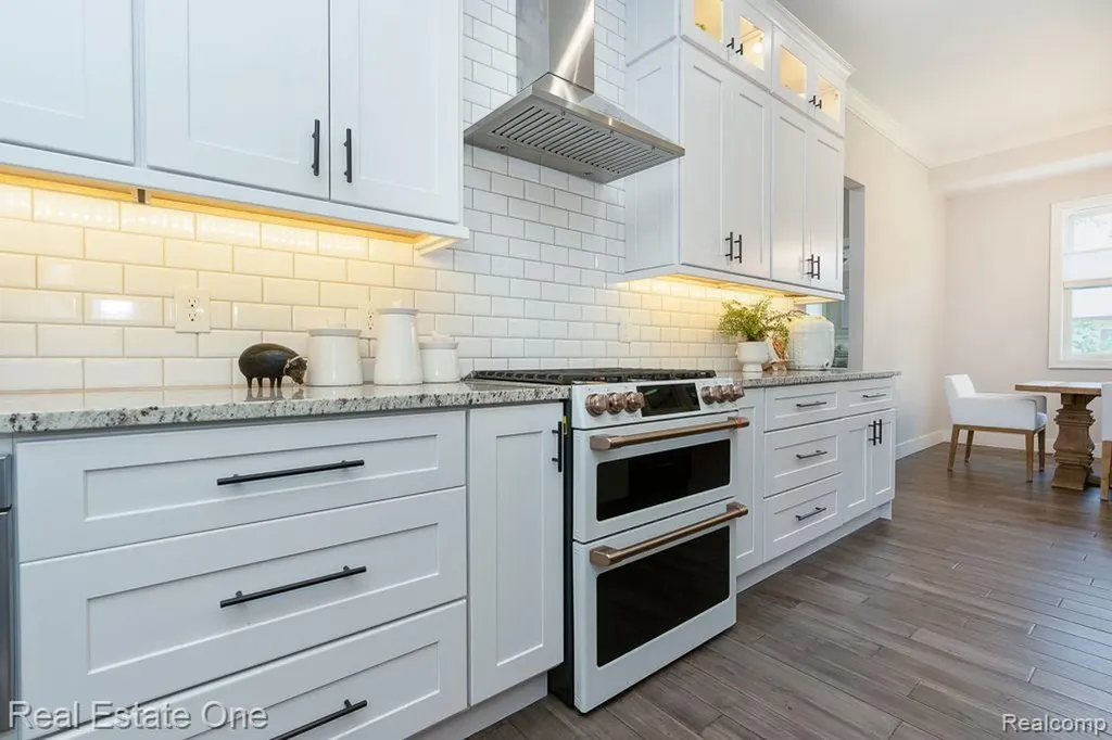 60553 Pennington Way Washington Township MI 48306
