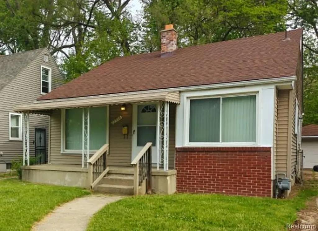 22544 Frisbee Street Detroit City MI 48219