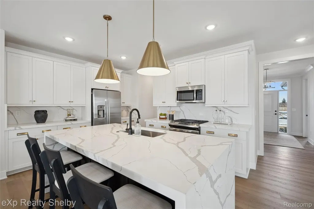 52030 Wellington Valley Drive Macomb Township MI 48042