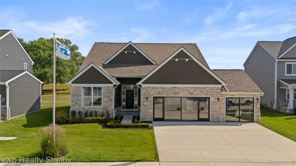 52030 Wellington Valley Drive Macomb Township MI 48042