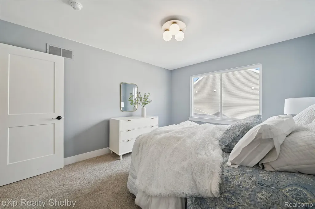 52030 Wellington Valley Drive Macomb Township MI 48042