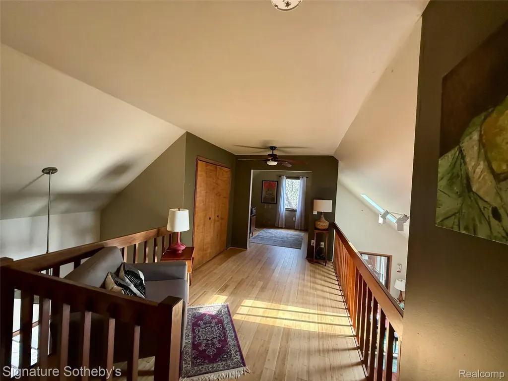 4945 Whitlow Court Commerce Charter Township MI 48382