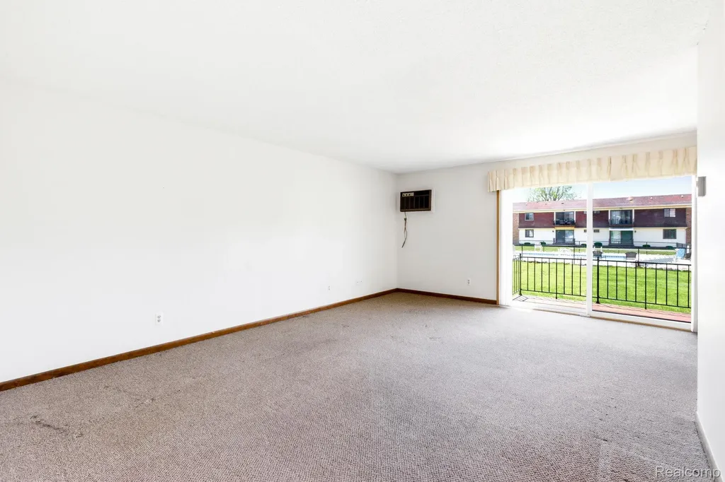 1900 River Road Marysville City MI 48040