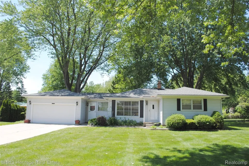 15507 Park Lane Northville Township MI 48170
