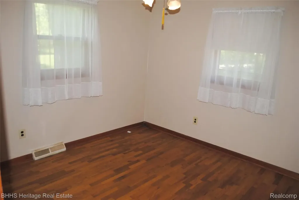 15507 Park Lane Northville Township MI 48170