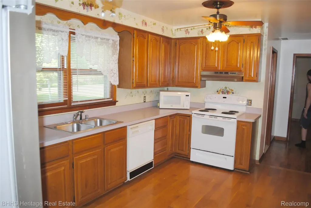 15507 Park Lane Northville Township MI 48170