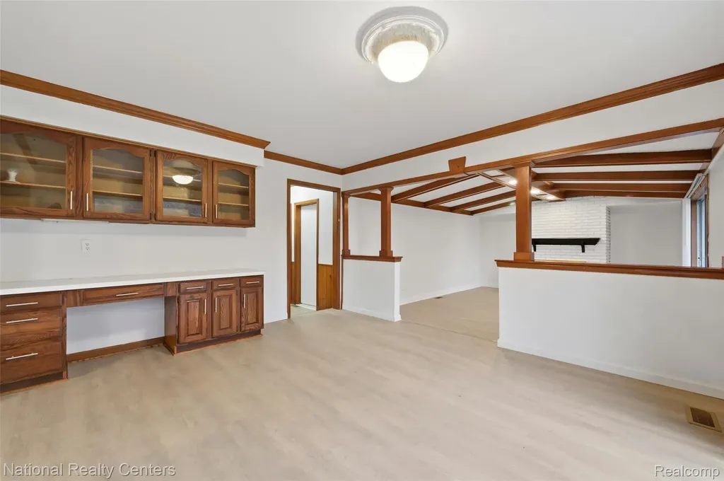 37625 Ryan Road Sterling Heights City MI 48310