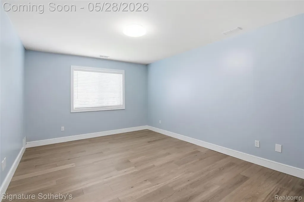29850 W 12 Mile Road Farmington Hills City MI 48334