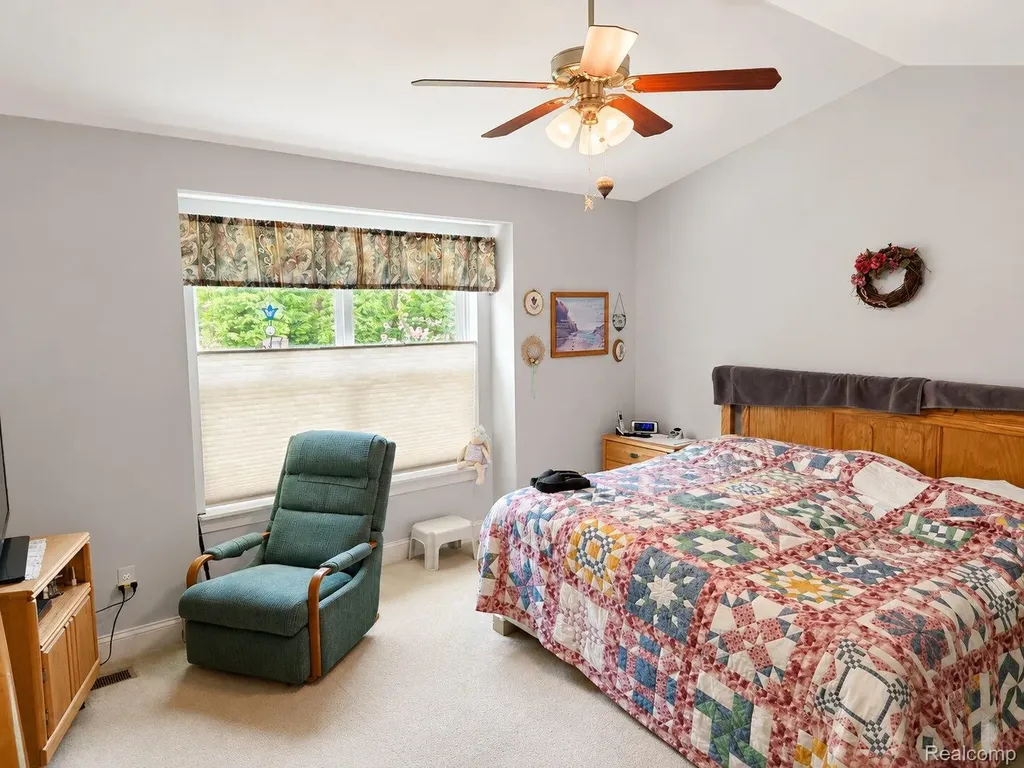 1884 Egret Pointe Genoa Township MI 48843