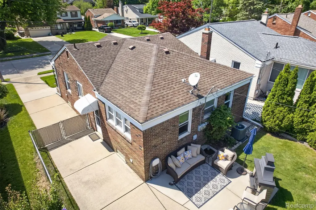 2845 Cornell Street Dearborn City MI 48124