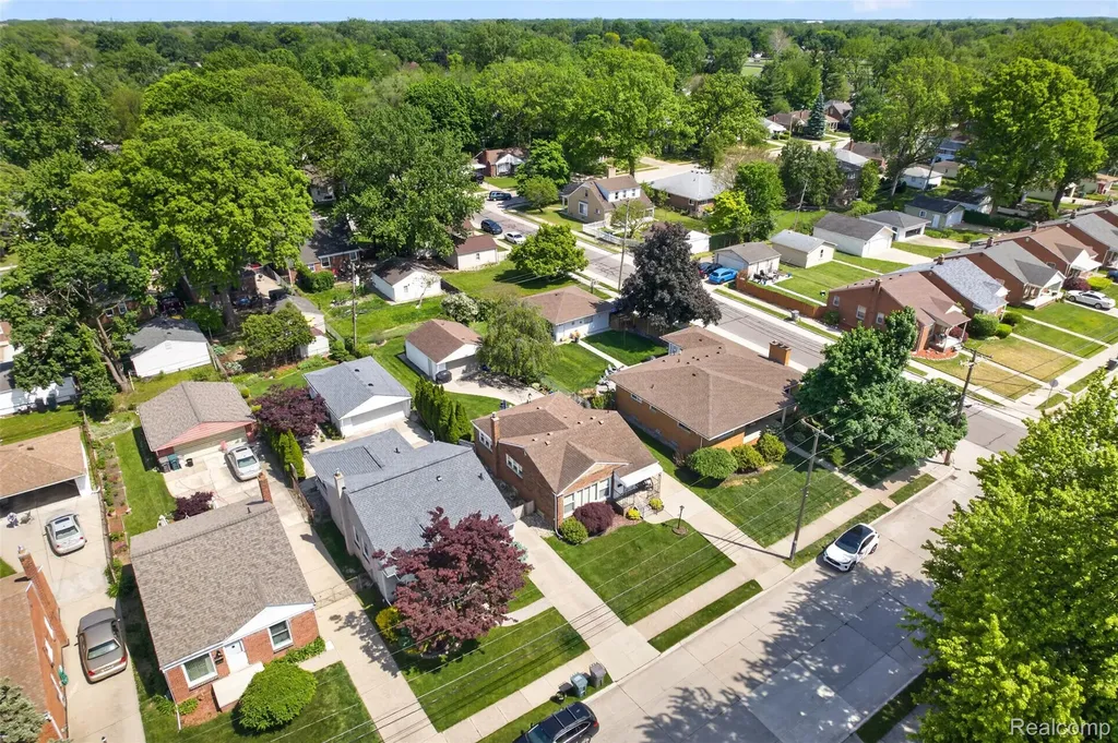 2845 Cornell Street Dearborn City MI 48124
