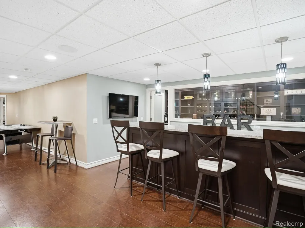 55951 Ashbrooke Drive W Shelby Charter Township MI 48316